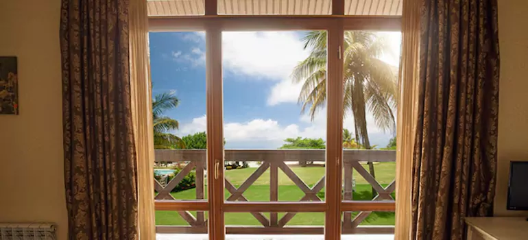 Residential Garden Window Enclosure Repair in DeBary, FL