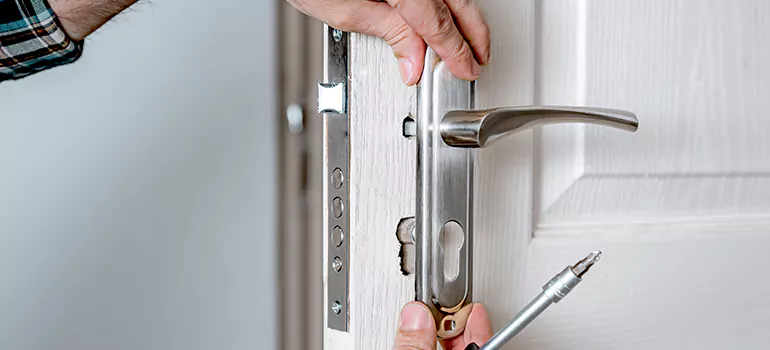 Front Door Knob Repair in DeBary, FL