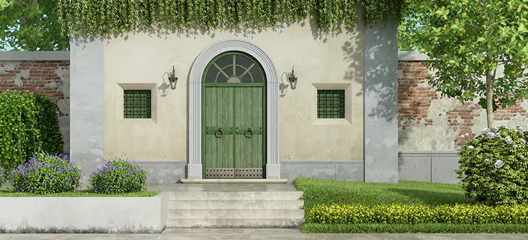 Weatherproof Screen Door in DeBary, FL