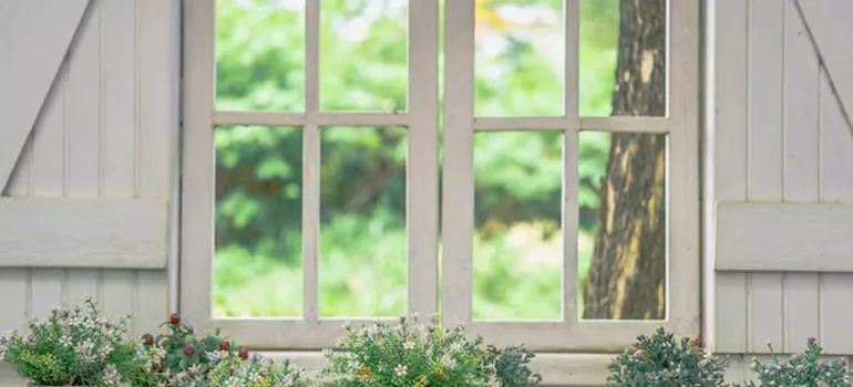 Professional Garden Window Enclosure Repair in DeBary, FL